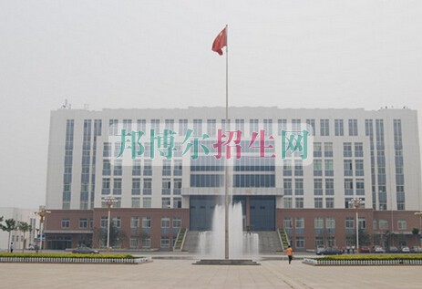 菏澤醫(yī)學(xué)?？茖W(xué)校