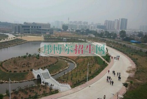 南陽(yáng)醫(yī)學(xué)高等?？茖W(xué)校