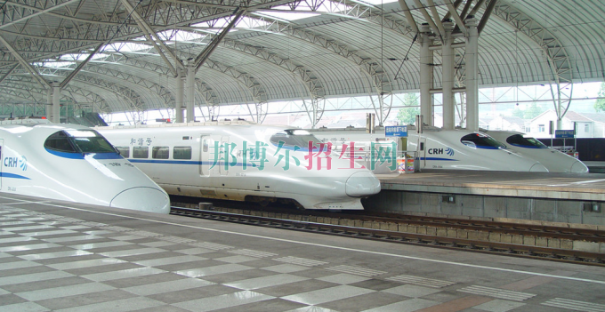 成都有哪些收鐵道車(chē)輛的大專(zhuān)