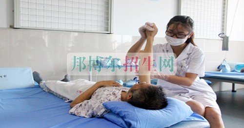 成都可以讀康復(fù)治療的大專學校