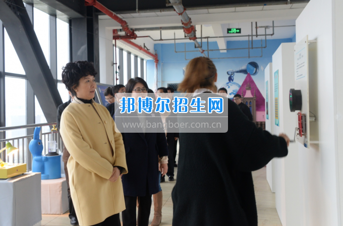市委常委、宣傳部長(zhǎng)潘梅到川南幼兒師范高等專(zhuān)科學(xué)校調(diào)研思想政治工作