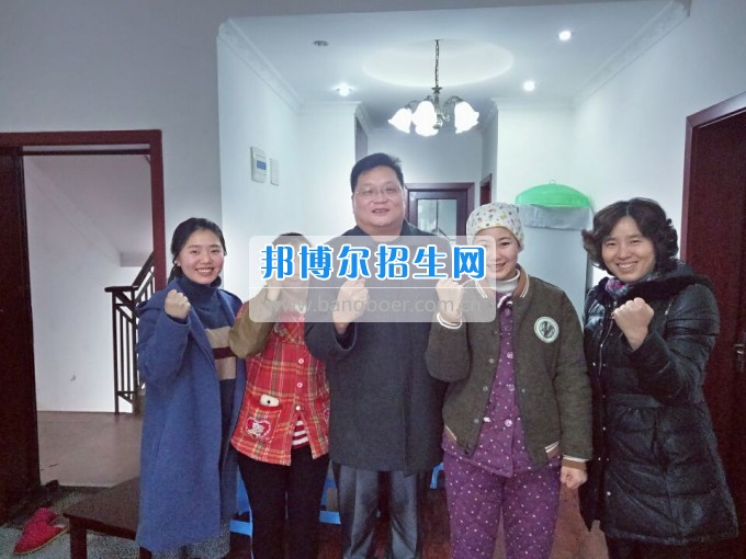 重慶航天職業(yè)技術(shù)學(xué)院關(guān)心學(xué)生生活、關(guān)注學(xué)生成長(zhǎng)