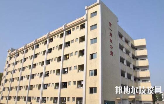 重慶立信職業(yè)中學(xué)2020年報名條件、招生要求、招生對象