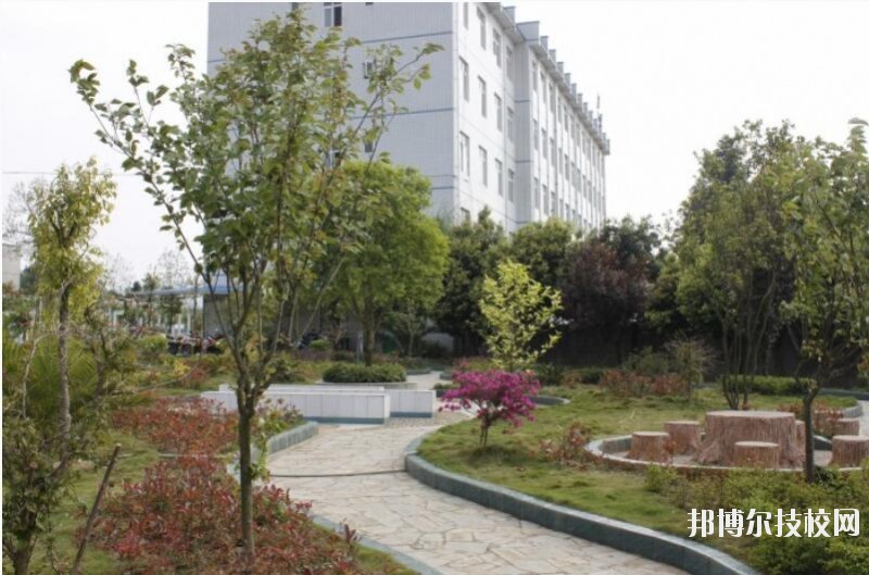 貴州興仁民族職業(yè)技術學校網站網址