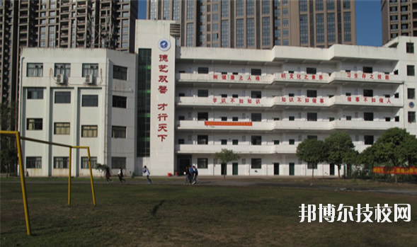 贛州應(yīng)用技術(shù)職業(yè)學(xué)校怎么樣、好不好