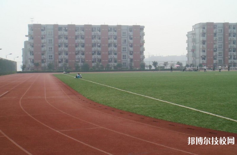 重慶龍門浩職業(yè)中學(xué)校2020年報(bào)名條件、招生要求、招生對(duì)象