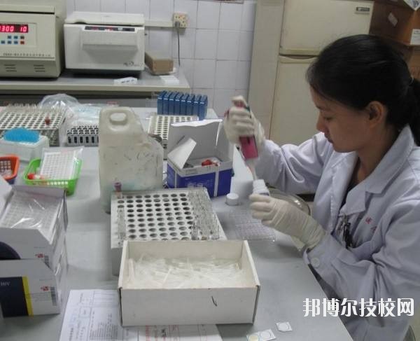 慈溪市衛(wèi)生進修學(xué)校2020年報名條件、招生要求、招生對象