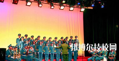平?jīng)隼砉ぶ械葘I(yè)學(xué)校2020年報(bào)名條件、招生要求、招生對象