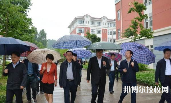 寧強(qiáng)縣職業(yè)高級(jí)中學(xué)2020年報(bào)名條件、招生要求、招生對(duì)象