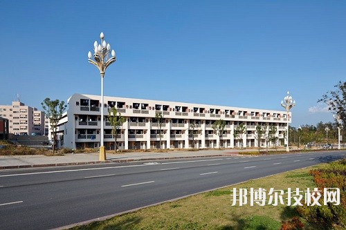 貴州廣播電影電視學(xué)校2020年報(bào)名條件、招生要求、招生對(duì)象