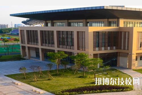 嘉善信息技術(shù)工程學校2020年學費、收費多少 