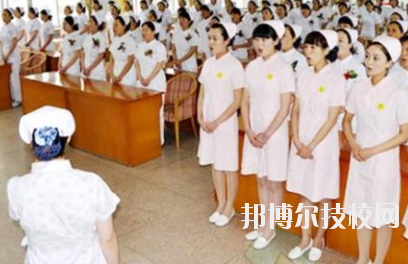 蘭州護(hù)士學(xué)校2020年報(bào)名條件、招生要求、招生對(duì)象