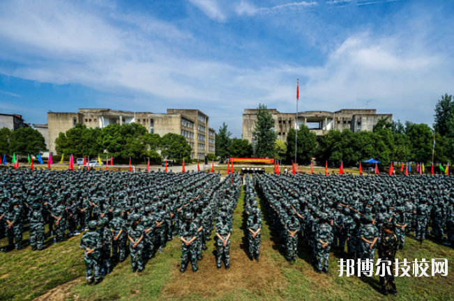 上饒衛(wèi)校2020年報名條件、招生要求、招生對象