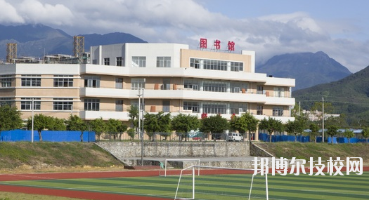 南寧海豐職業(yè)技術(shù)學(xué)校2020年報(bào)名條件、招生要求、招生對(duì)象 