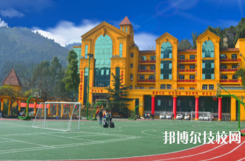 重慶渝州車輛工程技術(shù)學(xué)校2020報(bào)名條件、招生要求、招生對象
