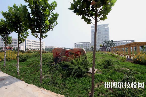 石家莊藝術(shù)職業(yè)學(xué)校2020年報名條件、招生要求、招生對象
