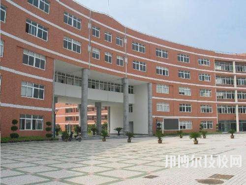 贛州第一職業(yè)技術(shù)學(xué)校2020年報(bào)名條件、招生要求、招生對(duì)象