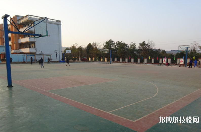 泰和中等專業(yè)學(xué)校2020年報(bào)名條件、招生要求、招生對(duì)象 