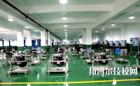 重慶南川隆化職業(yè)中學(xué)校2020年報名條件、招生要求、招生對象