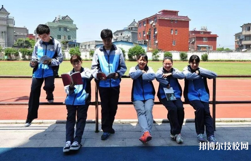 杭州建設(shè)職業(yè)學(xué)校2020年報名條件、招生要求、招生對象