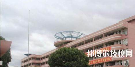 靈山第二職業(yè)技術學校2020年報名條件、招生要求、招生對象