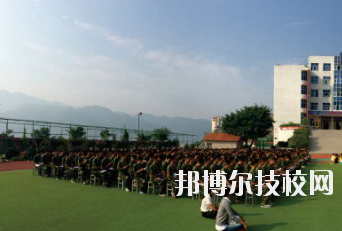 重慶行知高級技工學(xué)校2020年報(bào)名條件、招生要求、招生對象