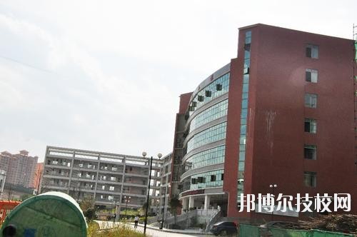 畢節(jié)七星關(guān)中等職業(yè)學(xué)校2020年報名條件、招生要求、招生對象