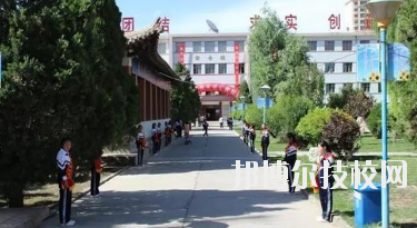 定西臨洮農(nóng)業(yè)學(xué)校2020年學(xué)費(fèi)、收費(fèi)多少