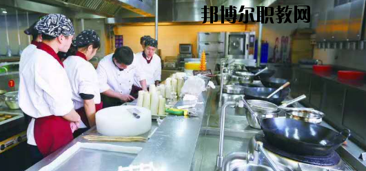白銀工業(yè)學(xué)校2020年報(bào)名條件、招生要求、招生對象
