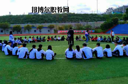 肇慶商務(wù)技工學(xué)校2020年報(bào)名條件、招生要求、招生對(duì)象