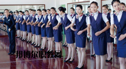 平?jīng)龊嗤殬I(yè)技術(shù)學(xué)校2020年報名條件、招生要求、招生對象