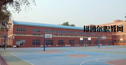 廣西賀州民族旅游藝術(shù)學校地址在哪里