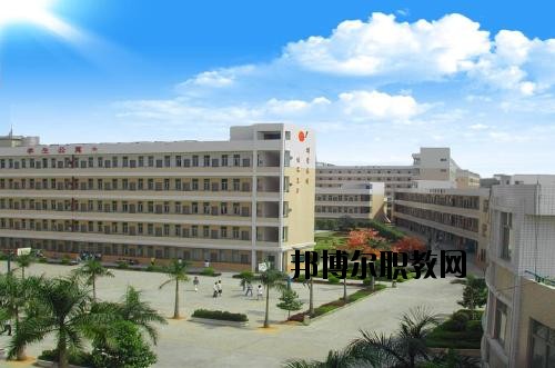 曲靖羅平職業(yè)技術(shù)學(xué)校2020年學(xué)費(fèi)、收費(fèi)多少
