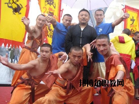 樂(lè)山大佛文武學(xué)校2020年報(bào)名條件、招生要求、招生對(duì)象
