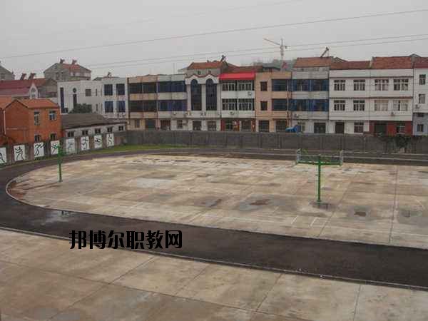 全南高級職業(yè)技術(shù)學(xué)校2020年報(bào)名條件、招生要求、招生對象 