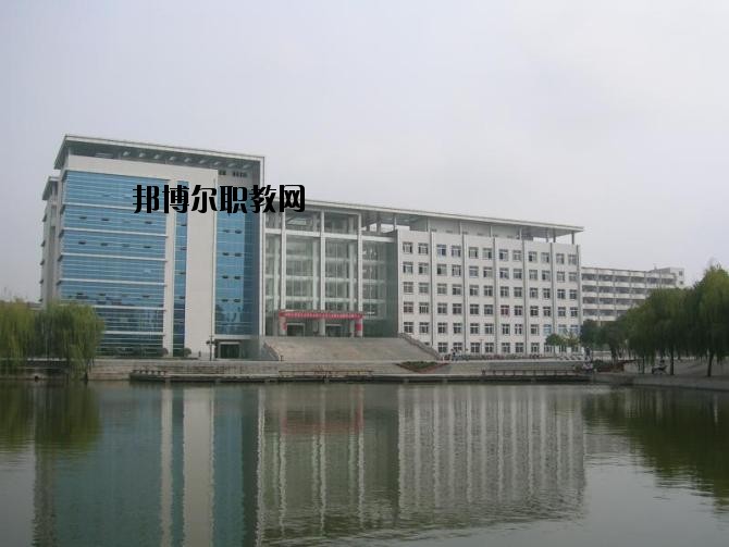 永仁縣職業(yè)高級中學(xué)2020年學(xué)費、收費多少