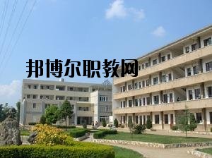 祿豐縣職業(yè)高級中學(xué)2020年報名條件、招生要求、招生對象