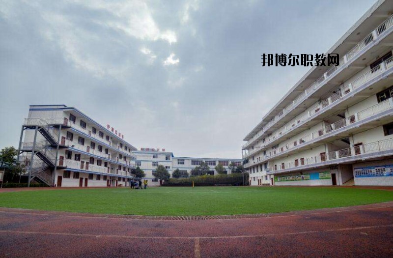 龍南職業(yè)中等專(zhuān)業(yè)學(xué)校怎么樣、好不好