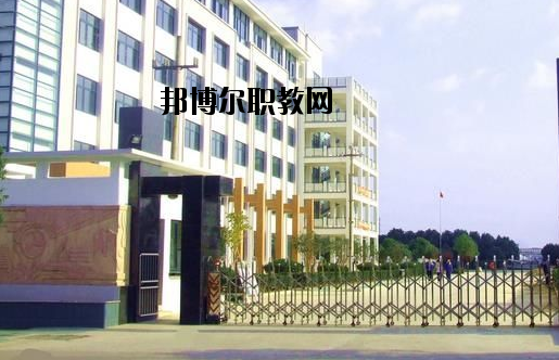 浙江吉利汽車工業(yè)學(xué)校怎么樣，好不好