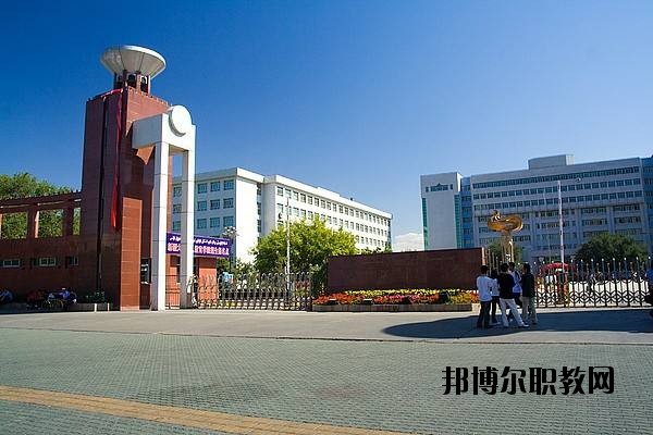 黃梅理工學(xué)校2020年報名條件、招生要求、招生對象