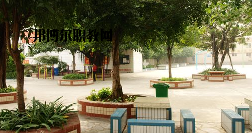 南寧中南理工職業(yè)技術(shù)學(xué)校2020年報名條件、招生要求、招生對象