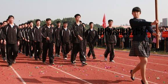 建德霧都職業(yè)學(xué)校2020年報(bào)名條件、招生要求、招生對(duì)象