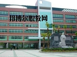 貴陽英才學(xué)校怎么樣，好不好