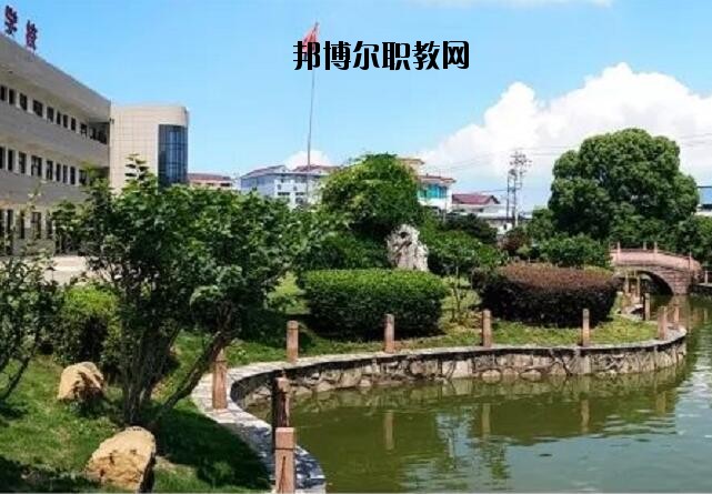 寧?？h雙林職業(yè)學(xué)校2020年招生辦聯(lián)系電話
