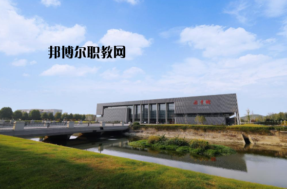 徐州醫(yī)學(xué)院怎么樣、好不好