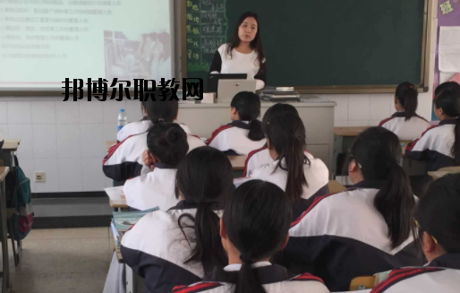 嘉峪關(guān)職業(yè)中等專業(yè)學(xué)校2020年報(bào)名條件、招生要求、招生對象