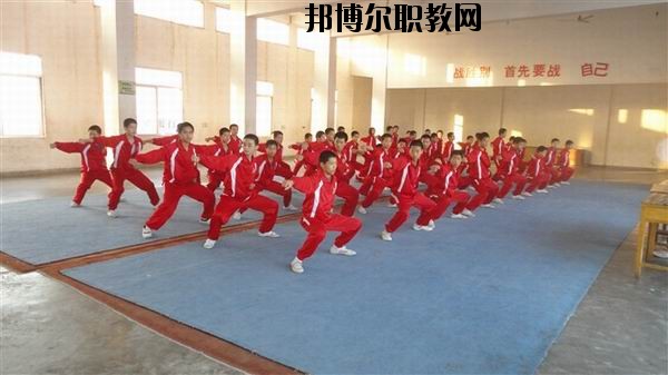 吉安文武學(xué)校2020年報(bào)名條件、招生要求、招生對(duì)象 