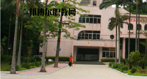 廣州建筑工程職業(yè)學(xué)校2020年報(bào)名條件、招生要求、招生對象