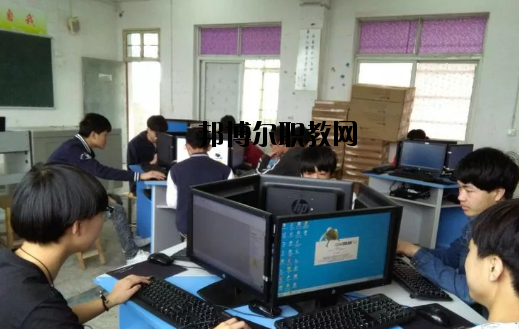 南城職業(yè)中等專業(yè)學(xué)校2020年報(bào)名條件、招生要求、招生對象