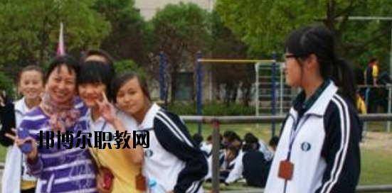 石家莊新世紀(jì)中等專業(yè)學(xué)校怎么樣、好不好